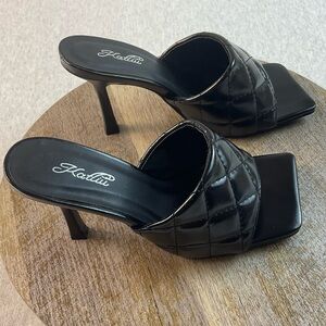 KATLIU QUILTED TOP WOMEN’S SQUARE OPEN TOE STILETTO HEELED SANDALS SIZE: 36 EU